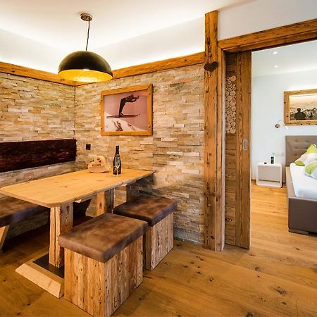 Royal Waldfeld Apartman Mayrhofen Kültér fotó
