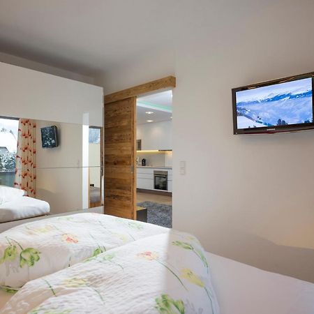 Royal Waldfeld Apartman Mayrhofen Kültér fotó