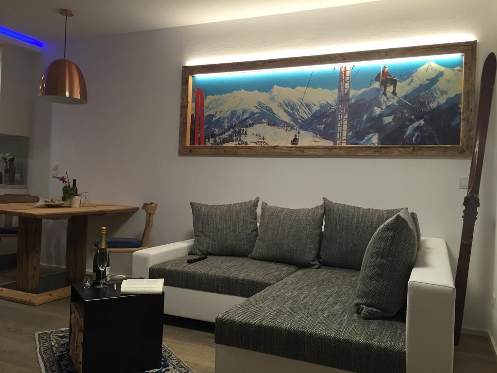 Royal Waldfeld Apartman Mayrhofen Kültér fotó